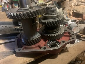 Převodovka Zetor Crystal - 8