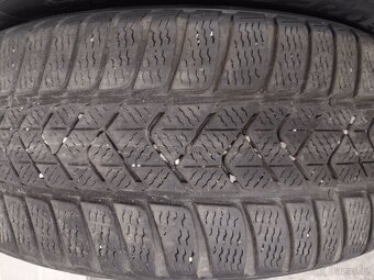 215/50 R18 zimní PIRELLI - 8