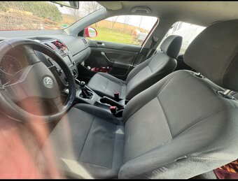 Volksvagen Golf 5 - 8
