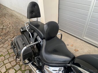 Yamaha XVS 1100 DragStar - 8