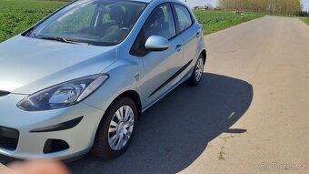 Mazda 2 - 8