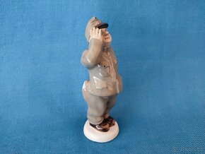 STARÁ PORCELÁNOVÁ SOŠKA DOBRÉHO VOJÁKA ŠVEJKA. - 8