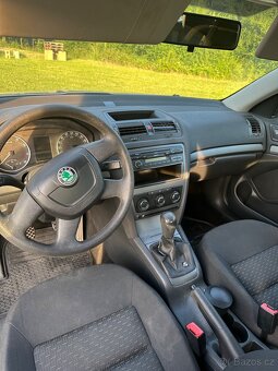 ŠKODA OCTAVIA 2 TOUR 1.6. MPI 2012 - 8