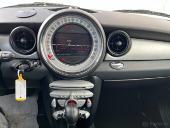 MINI Cooper Clubman 1.6i, 85kW, Automat, Klima - 8