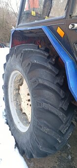 Zetor 7245 s nakladačem - 8