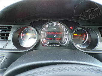 Citroën C5 2,0 HDI XENONY - 8