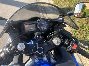 Honda CBR 600f - 8