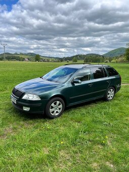 Octavie 2 DSG po repasi 2.0 tdi 103 kw - 8