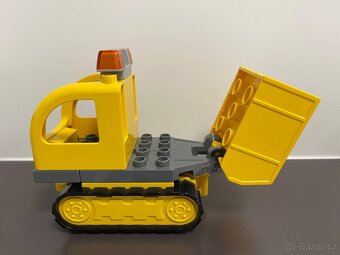 Lego Duplo pásový náklaďák - 8