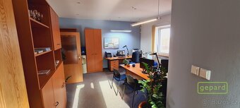 Rodinný dům s obchodními prostory, podnikání, širší centrum - 8