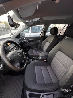 Škoda Octavia 2 Kombi v depozitu k prodeji - 8