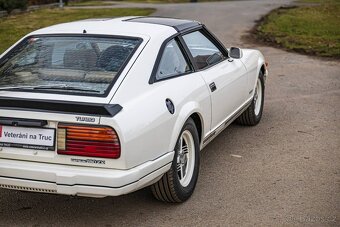 Datsun 280ZX neboli Nissan S130 1981 - 8