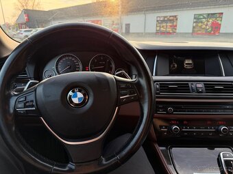 BMW 5 F11 530d - 8