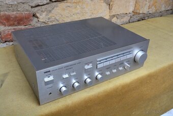 YAMAHA A 520 - 8