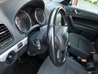 Škoda Yeti 1.4 TSI velmi zachovalý stav - 8