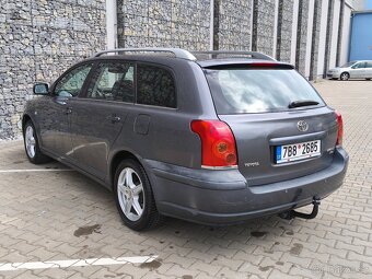 Toyota Avensis 2.2d,D4D 110kw Combi,Tažné,Výhřevy,ALU,XENONY - 8