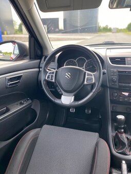 Suzuki Swift Sport - 8