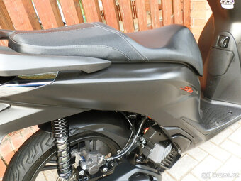 Honda SH 125i Sport (2023) - 8