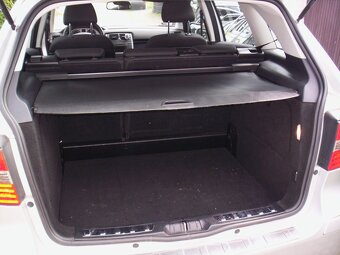 Mercedes-Benz B180 i - 8