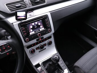 Volkswagen CC 2,0 TDI 103kW Sport Xenon (2012) - 8