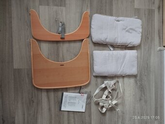 Jídelní/rostoucí židle - 8