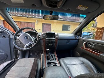 Kia Sorento 2.5 CRDI 103Kw 4x4 - 8