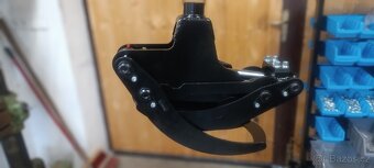 Hydraulický drapak - 8