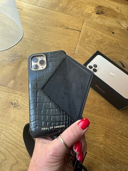 Apple iPhone 11 Pro 256 GB – Gold, top stav + luxusní pouzd - 8