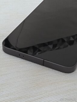 Samsung Galaxy S24+ 12/512 GB Onyx Black - 8