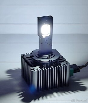Led D1S D2S D3S D5S 6000k 70w led Výkon 70w pár Lumen 24 00 - 8