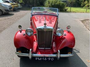 MG TD - 8