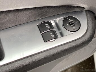 Ford Focus 1.6TDCi , 66 kW nafta, 2011 - 8