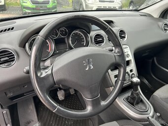 Peugeot 308 1.6 HDi , 66 kW nafta, 2009 - 8