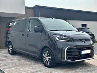Pronájem vozu Toyota Proace Verso L2, 8 míst, automat - 8