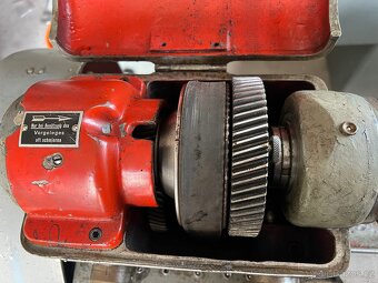 Soustruh Weiler LZ 280 - 8