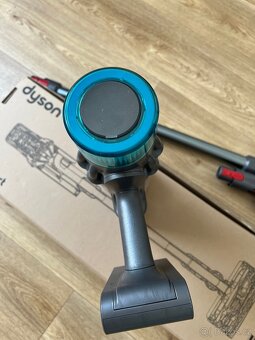 Dyson v15 defect - 8