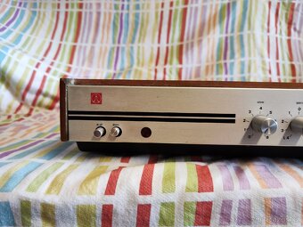 Tesla Hi-Fi zesilovač gramofon a reproduktory - 8