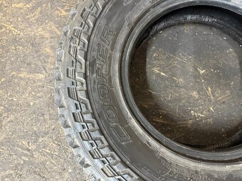 SADA PNEU LT235/85R16 M+S COOPER DISCOVERER - 8