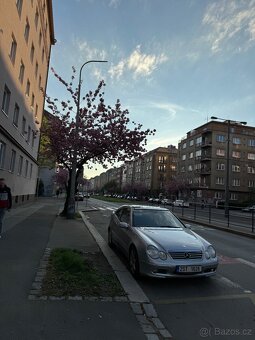 Mercedes-Benz C230 (CL203) - 8