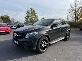 Mercedes- Benz GLE - 8