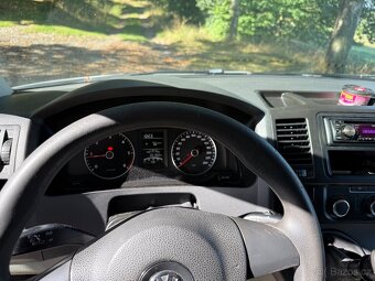 HEZKÝ TRANSPORTER T5.1 2013 - 8