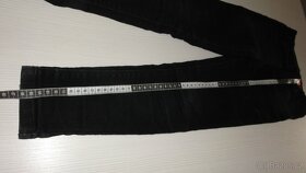 Kalhoty velikost 122/128 - 8