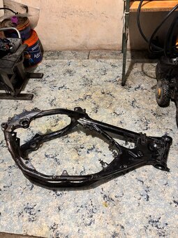 Husqvarna CR 125 1999 díly - 8