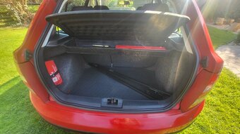 Škoda Fabia krásný stav - 8