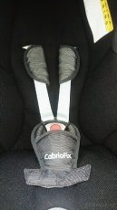 Autosedačka Maxi cosi cabriofix black reflection vajíčko - 8