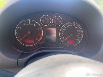 Audi A3 S-line - 8