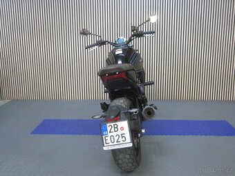 CFMOTO 700CL-X Heritage (černá) - 8