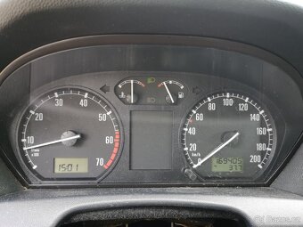 Škoda Fabia Combi 1.2 HTP 47kW Klima - 8