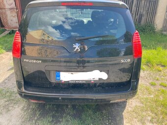 Peugeot 5008 1.6HDI 82KW 7mist - 8
