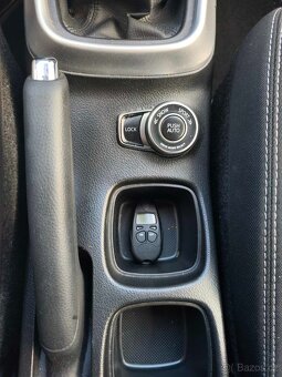 Suzuki SX4 S-CROSS 4x4 rok 2016 - 8